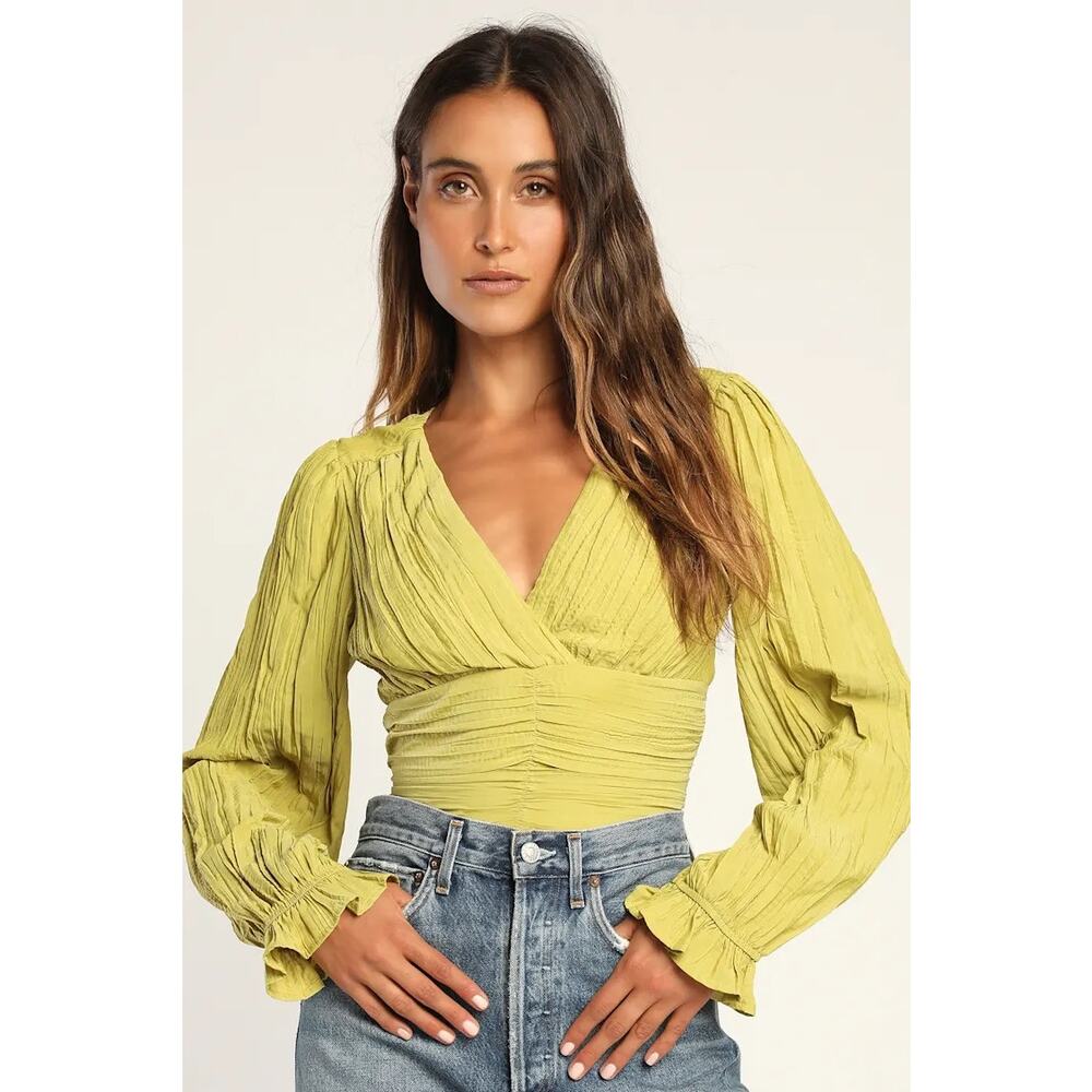 Lulus Women’s Bring the Pleat Lime Green Pleated Long Sleeve Top Size Small